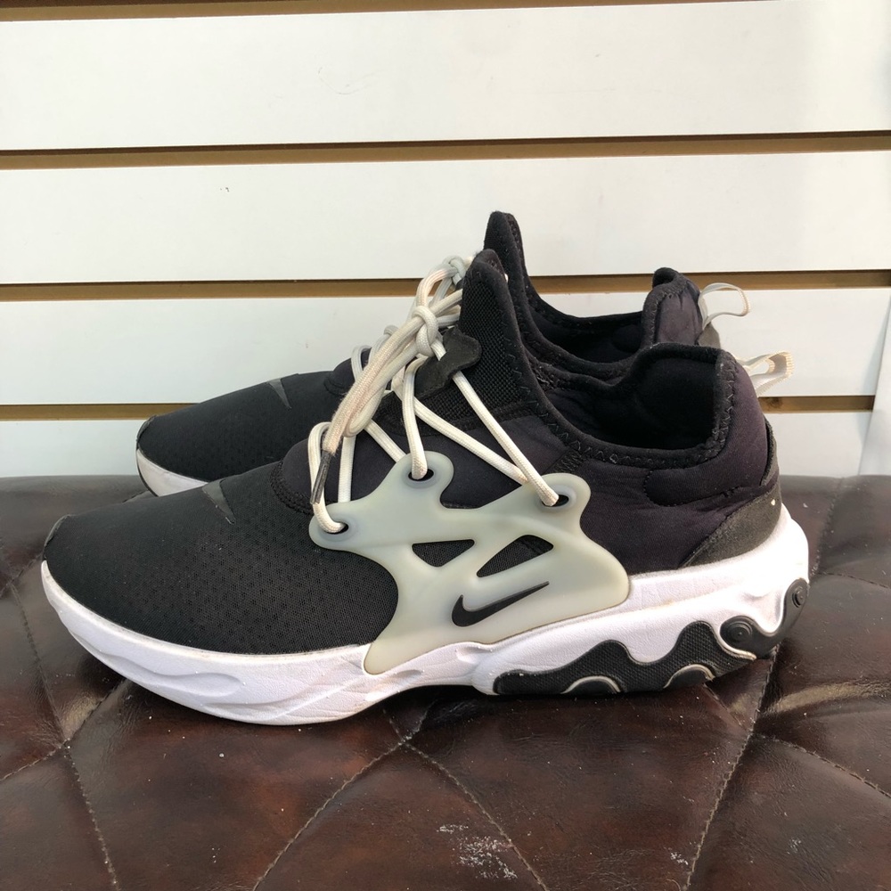 2019 Nike React Presto Ghost Men’s Running Shoes Black/White Sz 13